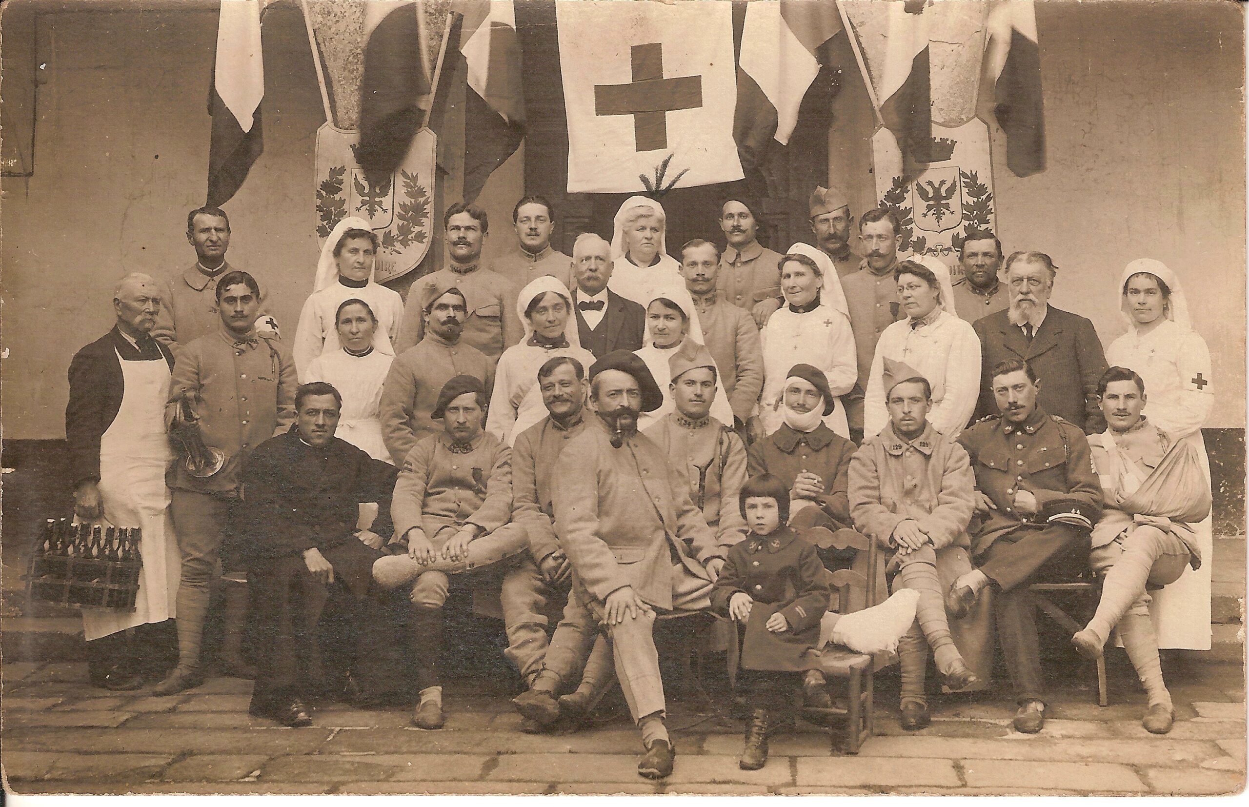You are currently viewing Soigner pendant la guerre. Les hôpitaux militaires à Bressuire, 1914-1918