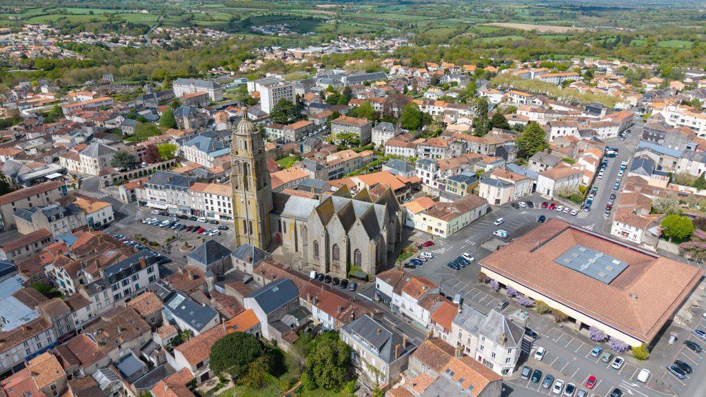 Vue aérienne de Bressuire